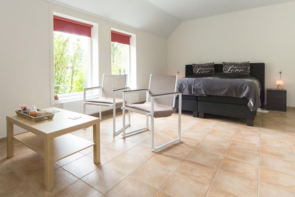 Bed & Breakfast Orvelte Екстер'єр фото